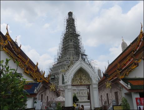 Wat Arun  วัด อรุณ, Tempel der Morgenröte in Bangkok